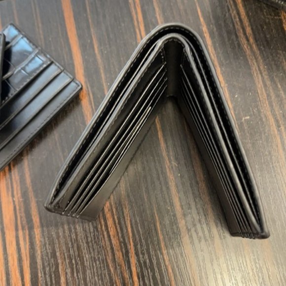 Michael Kors Cooper Billfold Men's Wallet - Picture 4 of 5